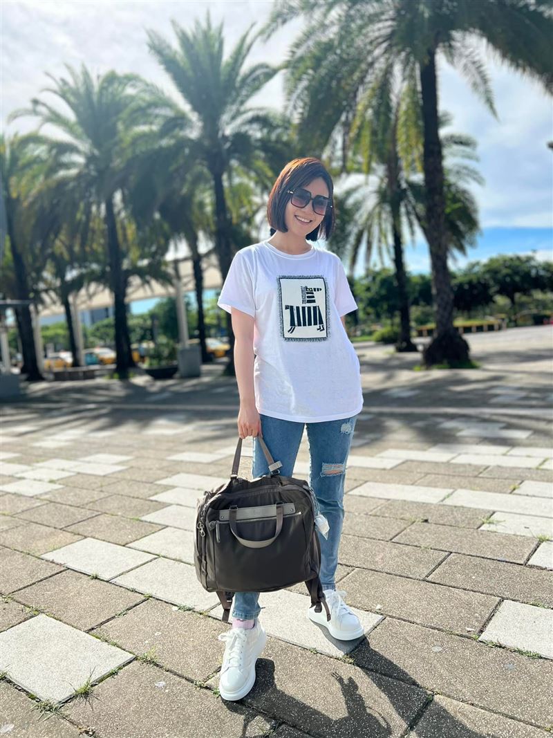 确诊康复急复工!杨小黎「呕吐胸痛挂急诊」道歉:撑不下去