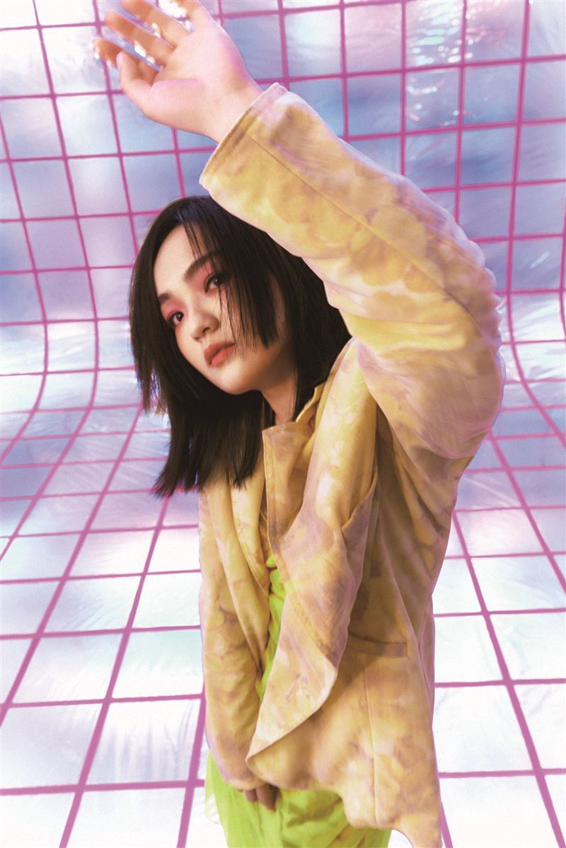徐佳莹风光入围3项金曲!无预警抛出「喜讯」:改变了习惯