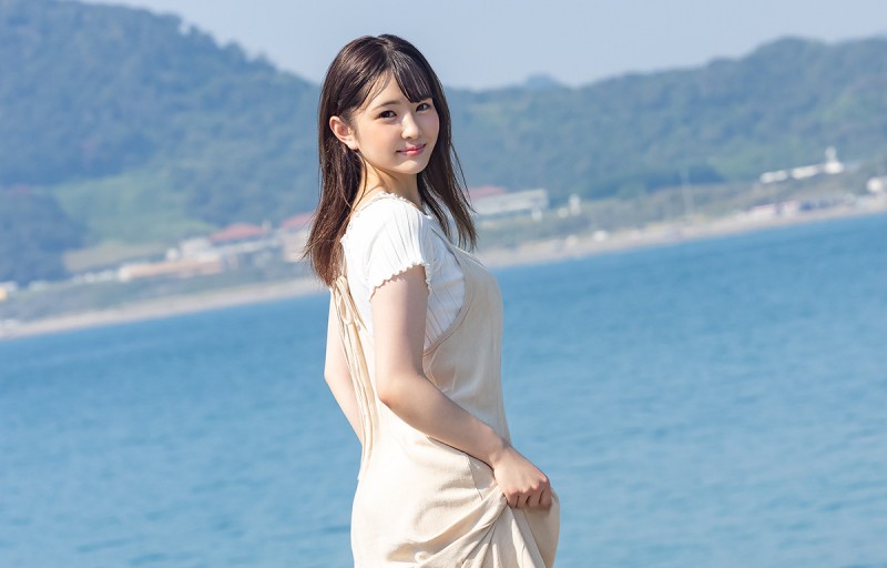 (MOGI-008)高中毕业后求职不顺⋯只想成名的她拍AV喷水求关注!