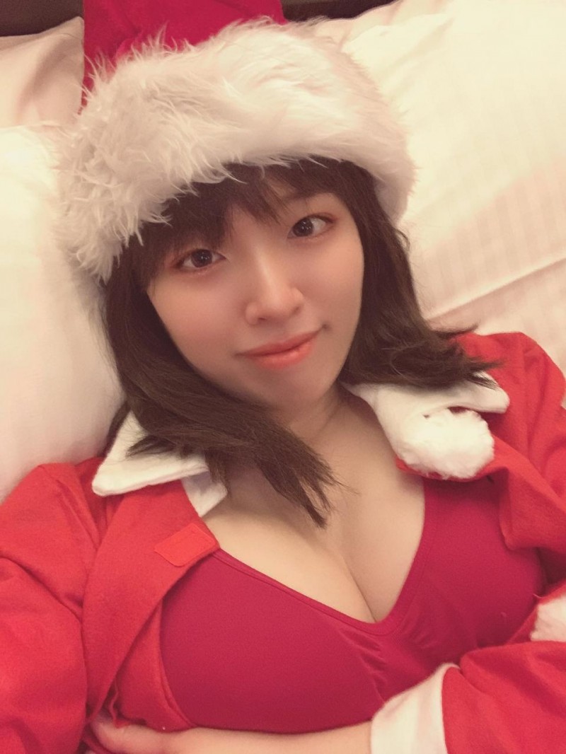 大惊!白雪沙夜结婚了、而且结婚纪念日还出去外送!