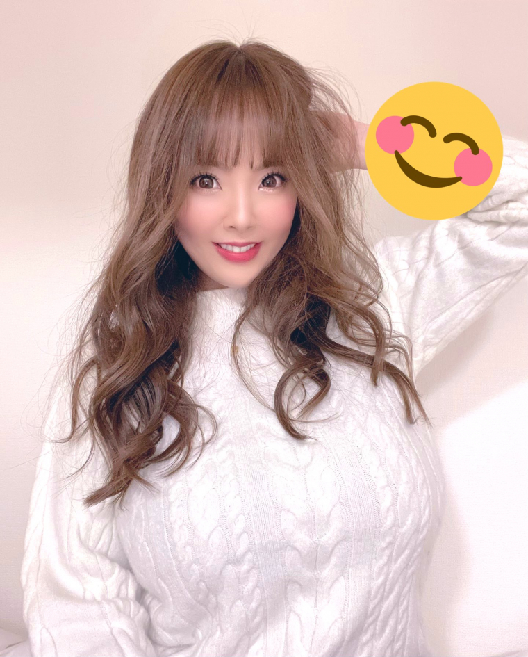 FKBKBf4aIAYMCgX.jpeg 无可取代的爆乳!Hitomi(田中瞳)、4月引退!