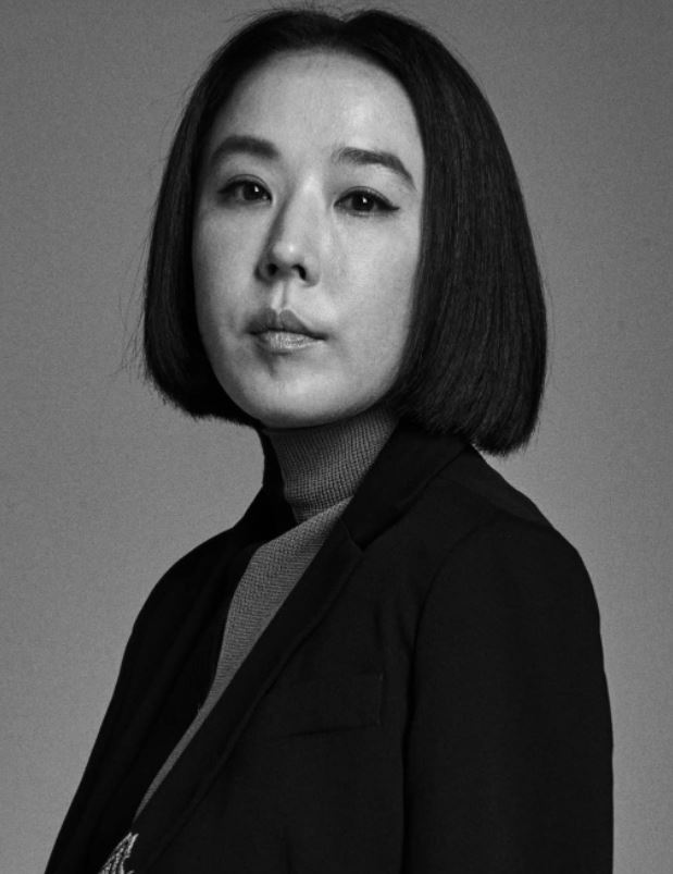 靠呼吸器救命!影后脑出血「只剩一口气」不敢开刀原因曝