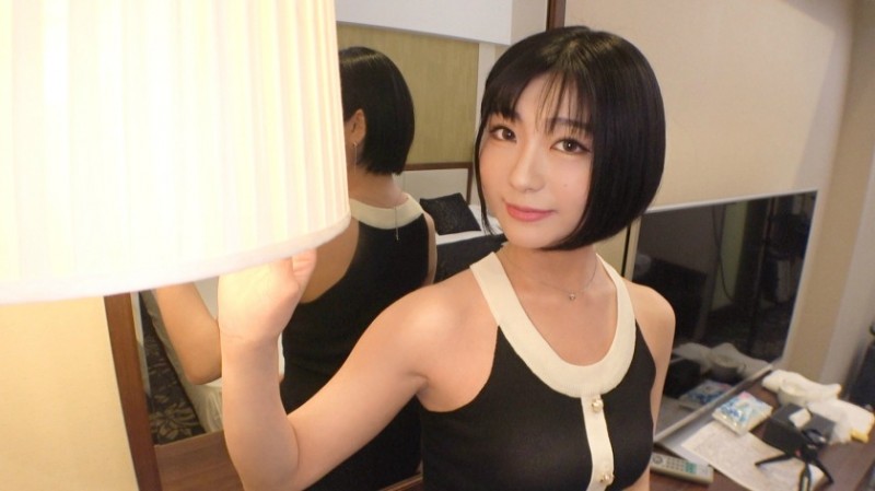 【SIRO-4922】美穂 27歳 ホテルフロント-SIRO系列-90番号库 【SIRO-4922】美穂 27歳 ホテルフロント-SIRO系列
