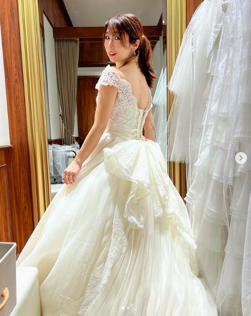 与男友试婚纱!筱田あゆみ(筱田步美)要嫁了!