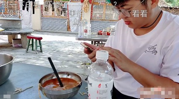 斗鱼大舅哥参加活动险遭“车祸”斗鱼大舅哥参加活动险遭“车祸”,水友:快去安慰一...