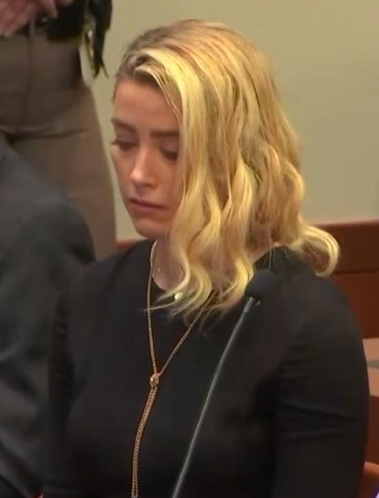 艾梅柏正式就被前夫德普状告一案判决提起上诉 艾梅柏正式就被前夫德普状告一案判决提起上诉