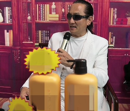 河南“谢贤”直播带货河南“谢贤”直播带货全程说不到20句话,2小时却卖几...