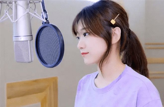 音阙诗听主唱回应抄袭争议 称我做错什么了 音阙诗听主唱回应抄袭争议 称我做错什么了