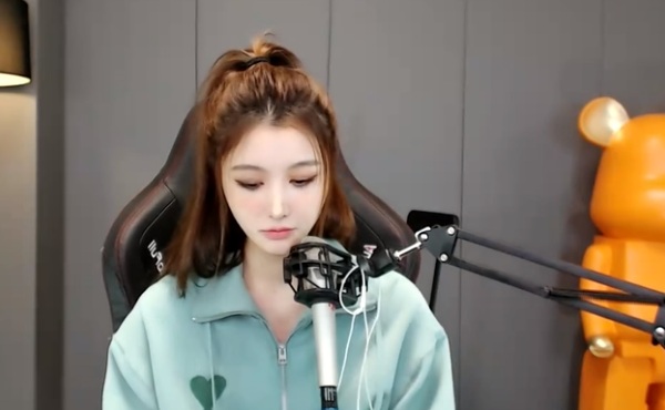 虎牙晴小兔倒酸奶舞蹈是什么梗虎牙晴小兔倒酸奶舞蹈是什么梗?在哪里可以看?