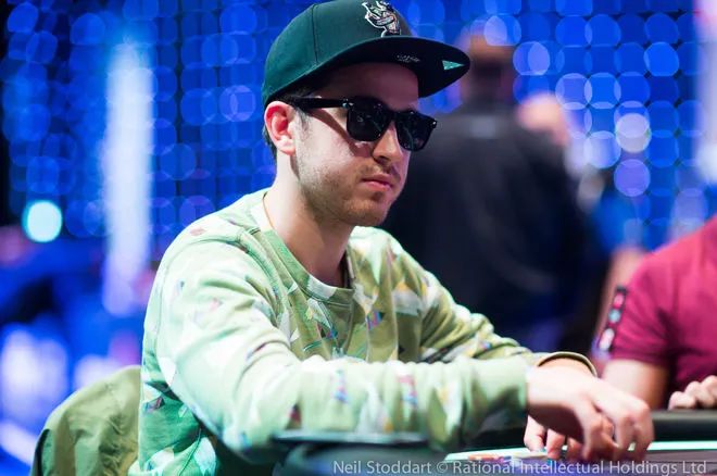 【EV撲克】这个卖500块比赛股份的小孩,长大拿了Triton豪客赛冠军又拿WSOP主赛冠军!