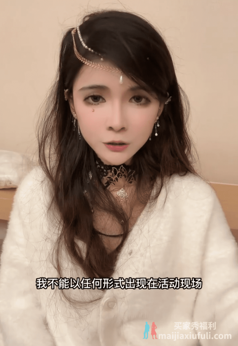 狗头萝莉连发多个视频,讲述悲惨人生经历,疑似在“交代遗言”自杀,目前人已找到,活着,平安。