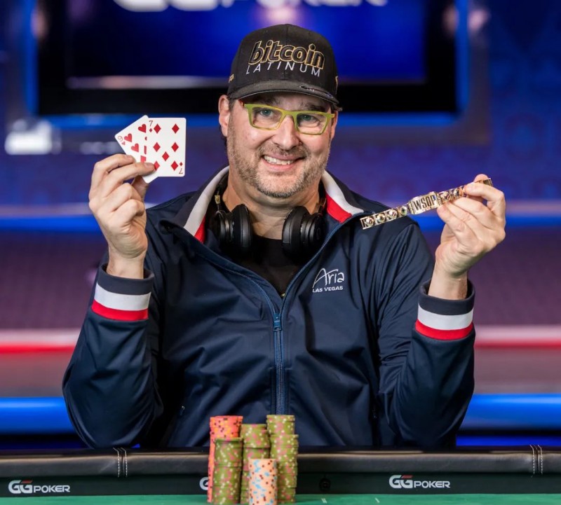 【EV撲克】话题 | 谁能(有一天)在金手链排名中超过Phil Hellmuth?