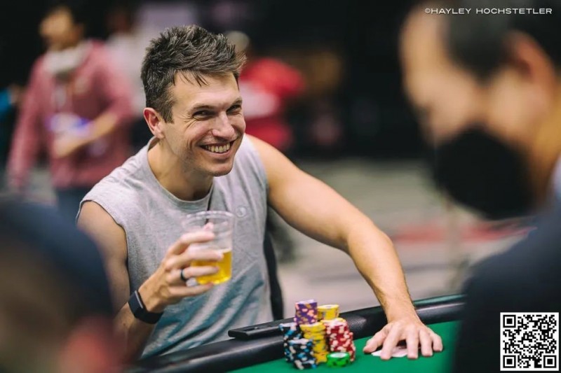 【EV撲克】2023 WSOP | 主赛事拉开序幕,首日比赛超过一千名玩家报名