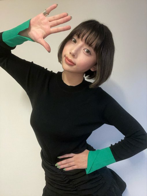 安位薰出道作品番号及封面,安位薰个人简介