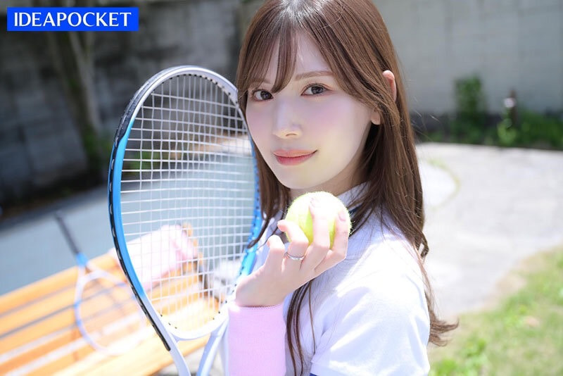 换上网球装和运动内衣明里つむぎ(明里紬,Akari-Tsumugi)超级诱惑!