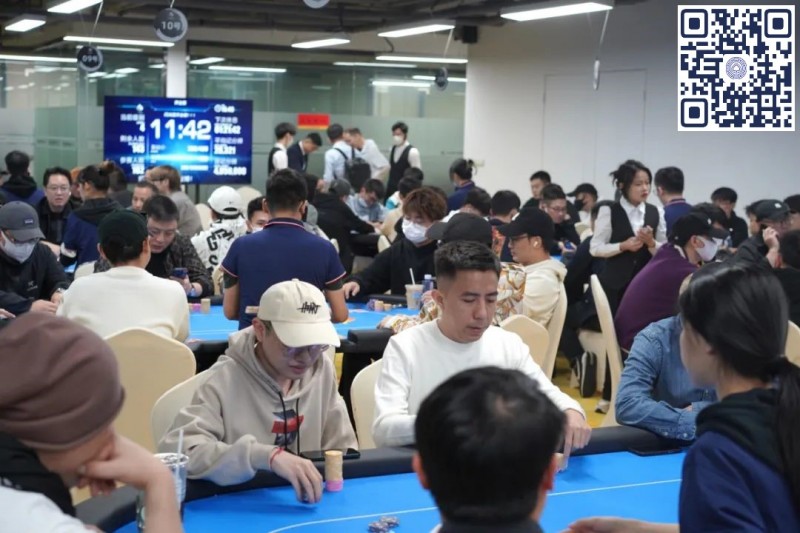 【EV撲克】广州闪光雷盛大开业 | 凉意难抵选手热情,A组共264人次参赛,刘涛以39.4万记分牌领衔61人晋级第二轮