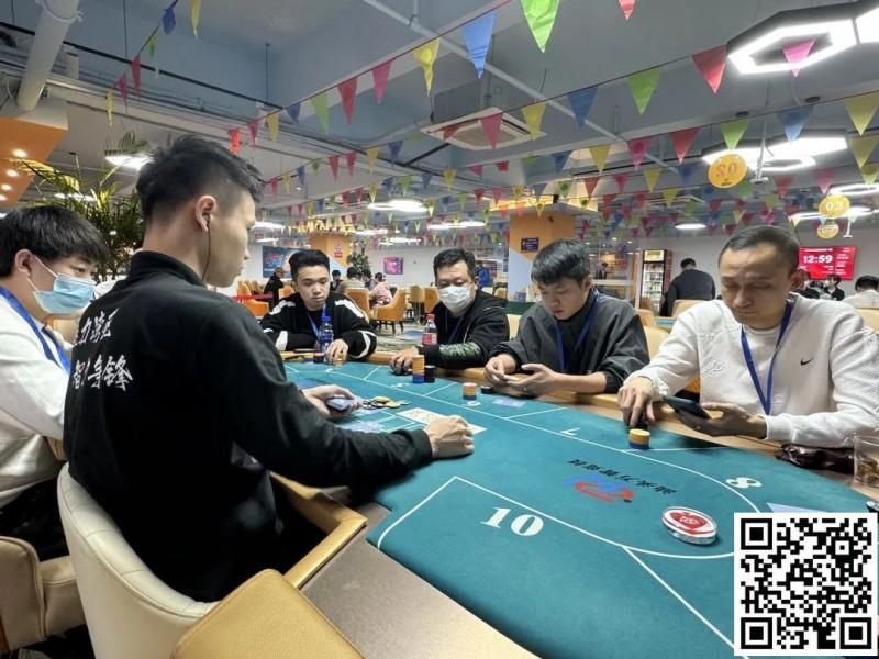 【EV撲克】汕头南湾杯|A-High抓鸡;踢脚惨案!恭喜林华恩29.5W记分牌斩获主赛B组CL!