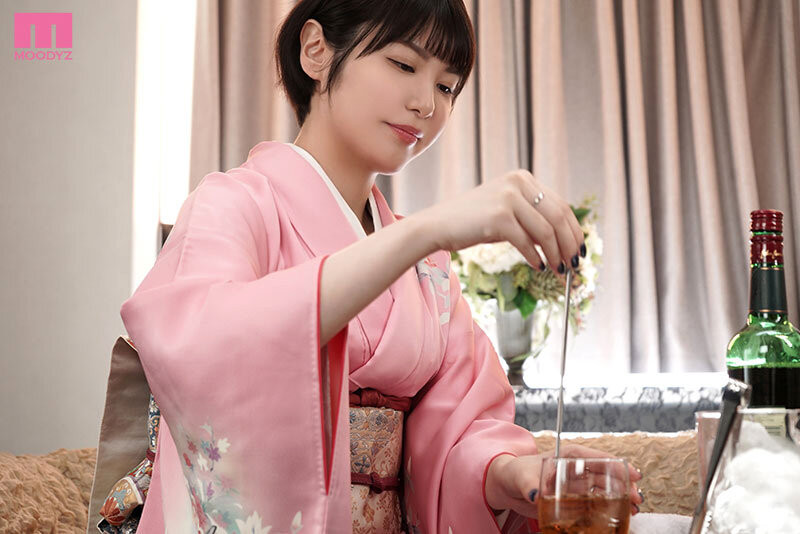 桐山心美(桐山ここみ)出道作品番号及封面,桐山心美个人简介