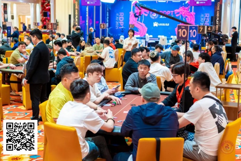【EV撲克】红龙杯夏日济州站新的超越!青龙杯503人次参赛75人晋级决战擂场争夺系列赛首件冠军夹克!现场抽奖活动携带幸运明日降临赛场!