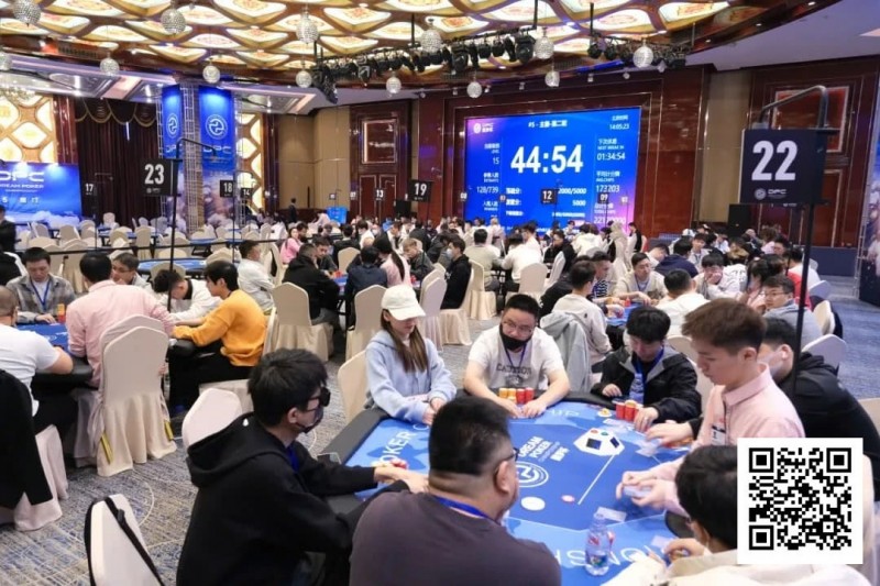 【EV撲克】DPC厦门站 | 主赛最后16强晋级决赛圈！翁江龙360w领跑冲击大金猊