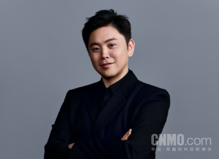 俞浩 俞浩炮轰小红书:“烂平台、靠作恶赚钱” 将连带起诉平台