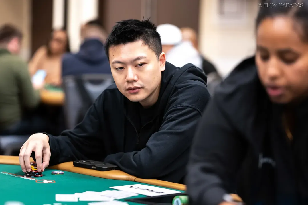 【EV撲克】金手链得主张阳稳了?WSOP主赛Day2顺利过关,与22位同胞同行!