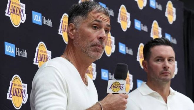 NBA阵容压缩期开启:湖人、雄鹿、灰熊洽谈交易,前场短板成焦点